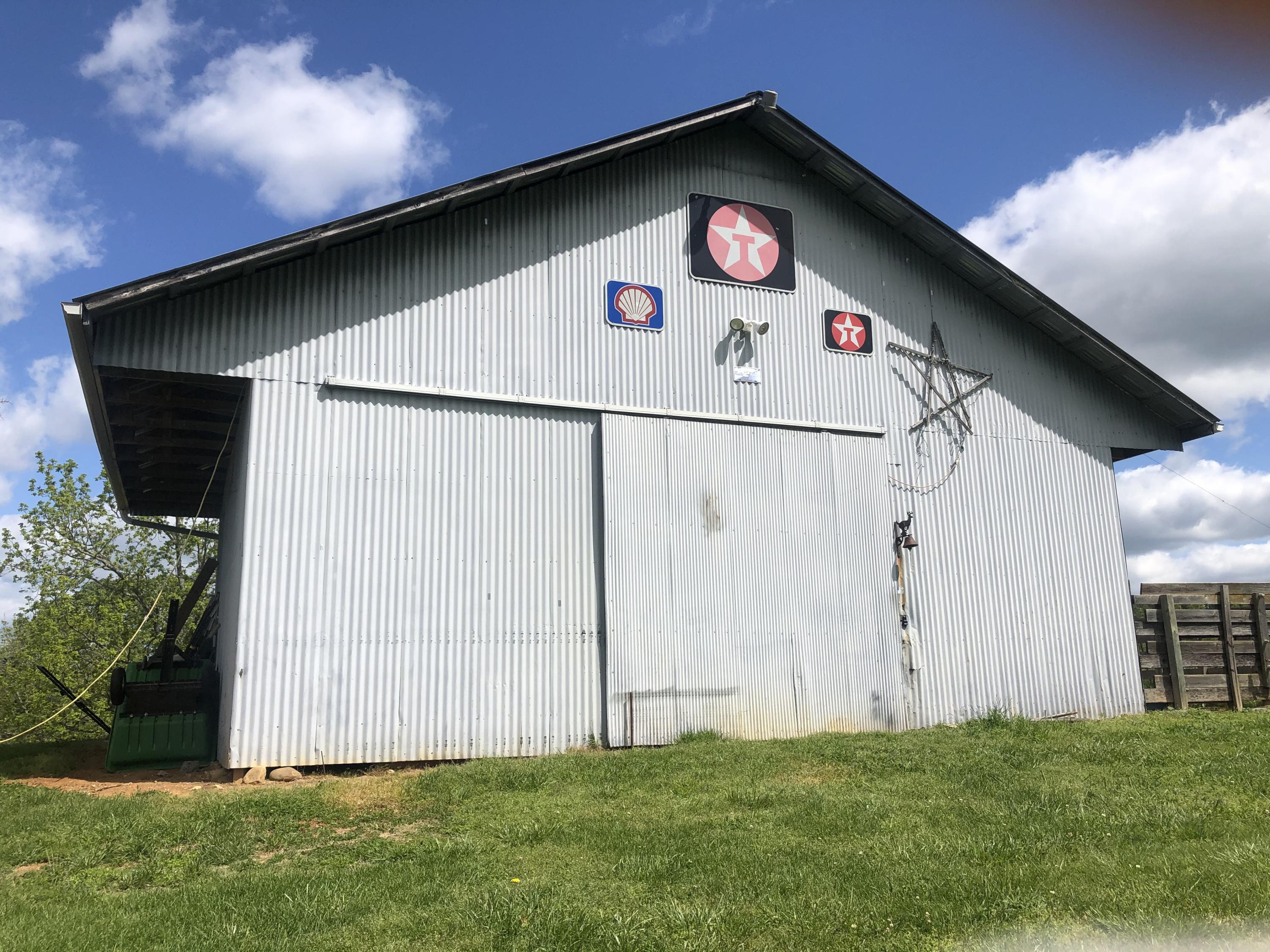 1192 Bright Hope Road Greeneville, TN 37743 - Photo 18 of 31 24 x 30 Barn
