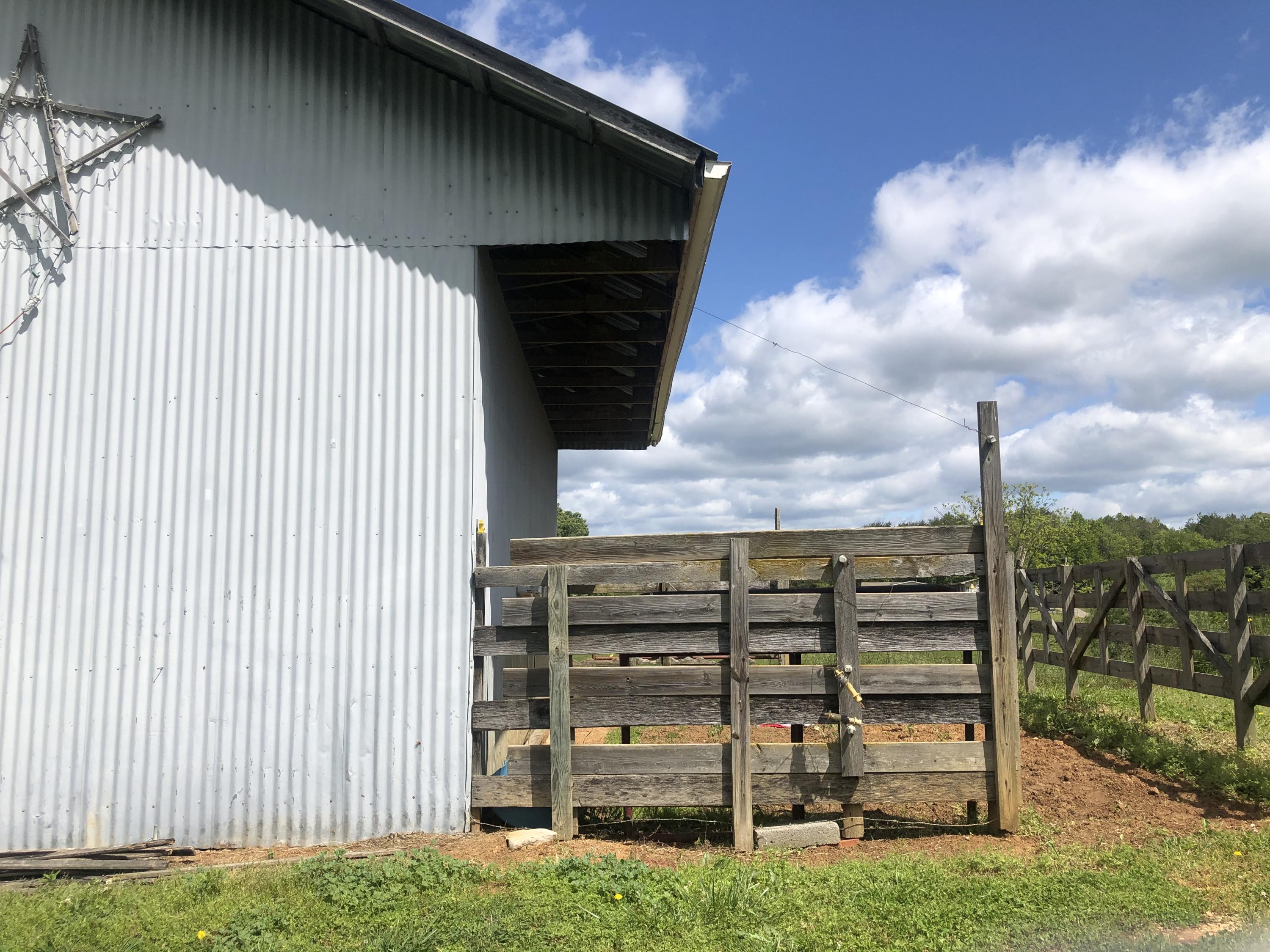1192 Bright Hope Road Greeneville, TN 37743 - Photo 19 of 31 Barn w/large overhang