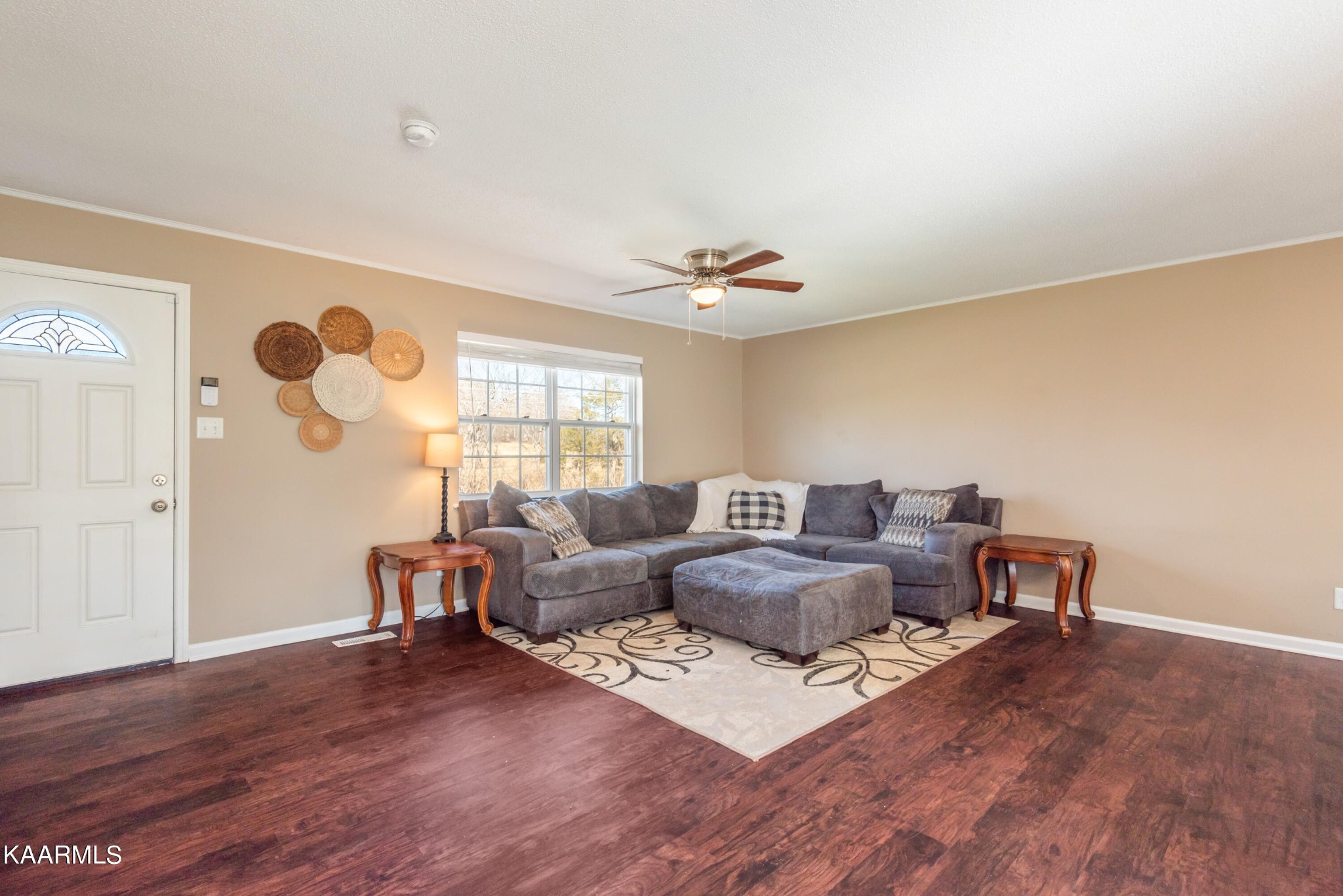 7541 Gibbs Road Corryton, TN 37721 - Photo 3 of 24 Gallery Image 3