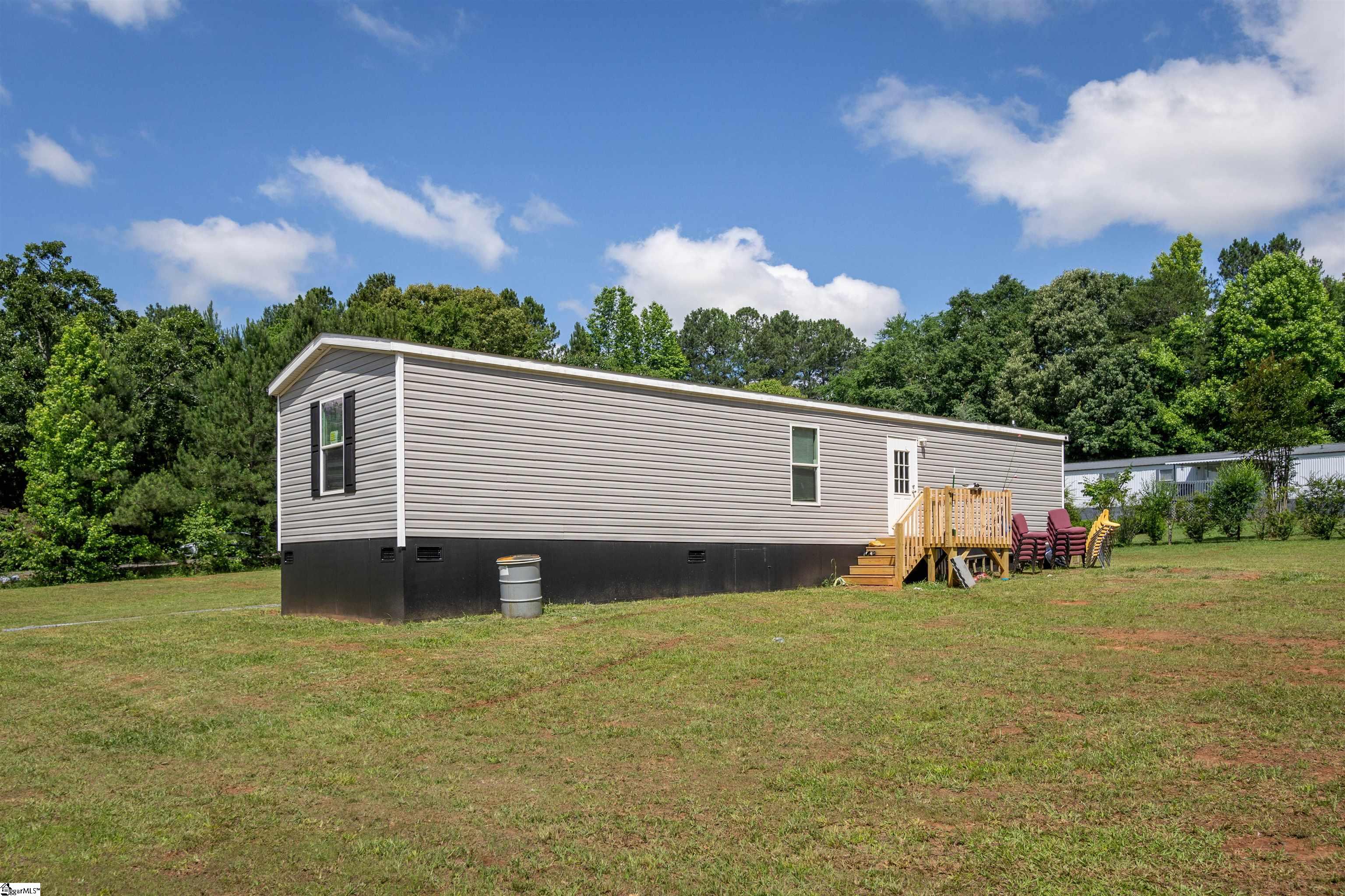 105 Gray Barn Road Laurens, SC 29360 - Photo 14 of 17 Gallery Image 14