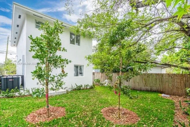 $530,000 | 2780 Northwest 44th Street, Miami, FL 33142