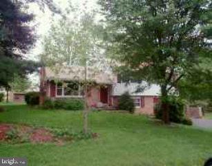 20 Pfautz Avenue Lititz, PA 17543 - Photo 1 of 1