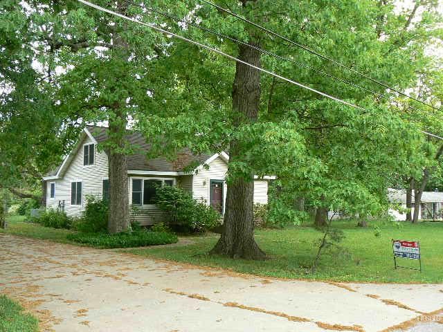 4511 Dicke Road Fort Wayne, IN 46804 - Photo 1 of 12
