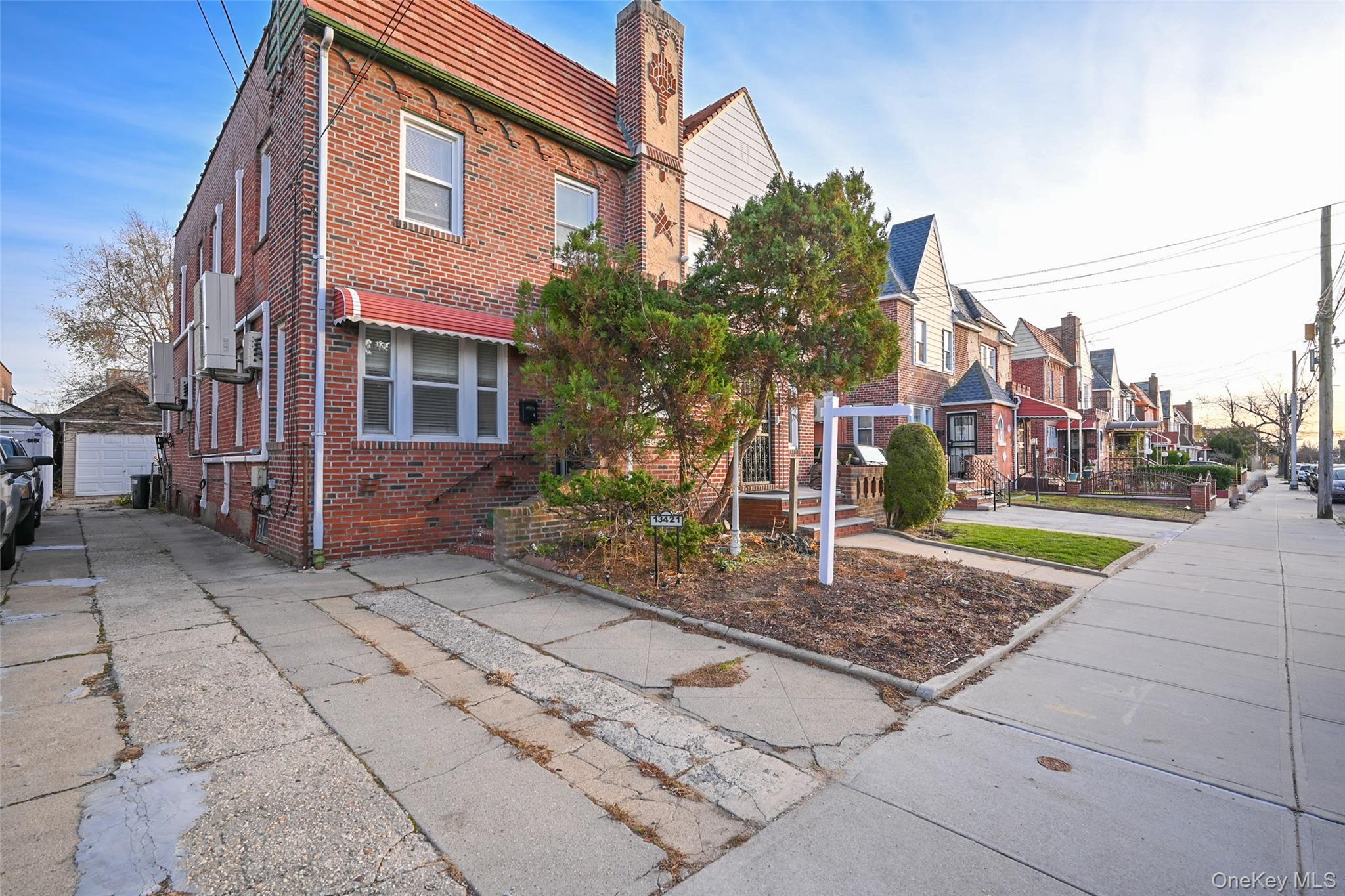 134-21 229th Street Queens, NY 11413 - Photo 2 of 25