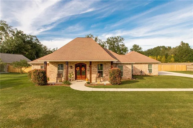 $349,000 | 11567 Highpoint Drive, Tickfaw, LA 70466