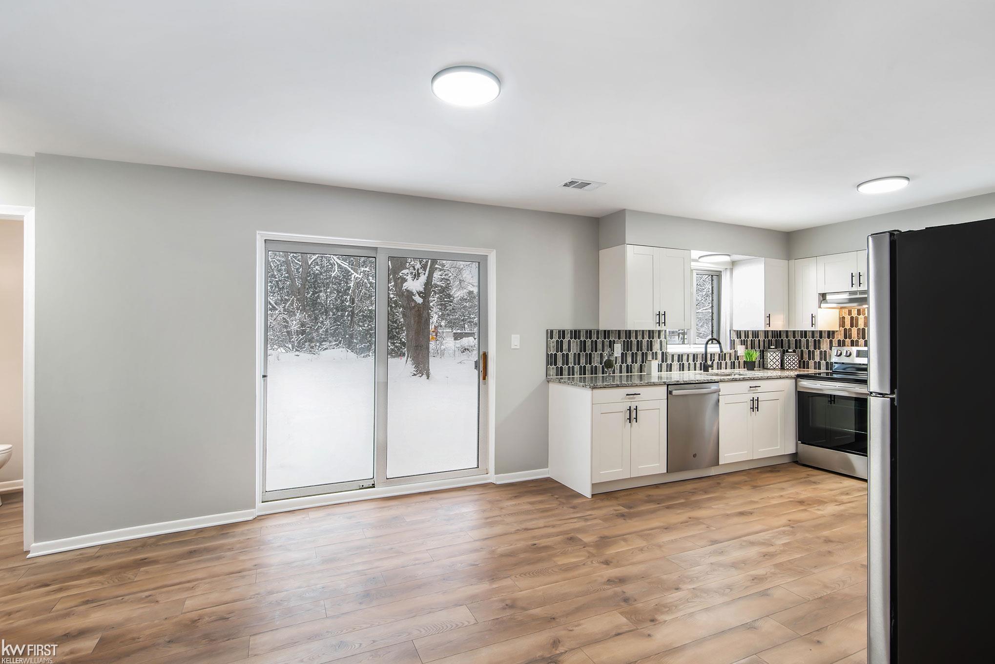 3960 Reseda Road Waterford, MI 48329 - Photo 7 of 45