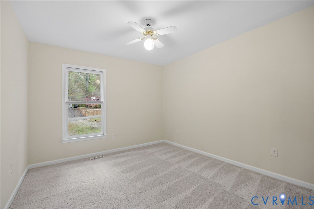 3031 Maplevale Road Chester, VA 23831 - Photo 23 of 34 Gallery Image 23