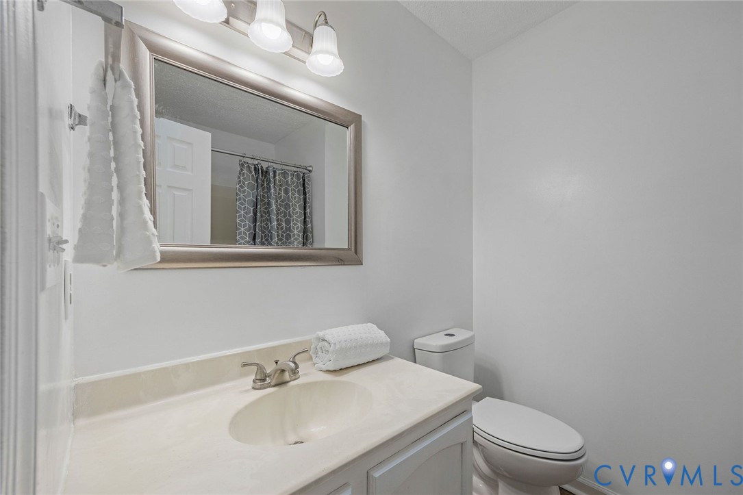 3031 Maplevale Road Chester, VA 23831 - Photo 27 of 34 Gallery Image 27