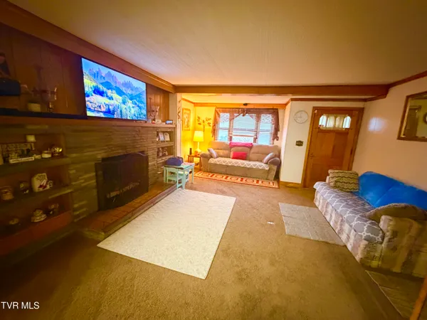 $275,000 | 130 Chatham Drive, Clintwood, VA 24228