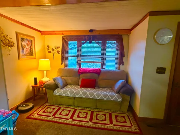 $275,000 | 130 Chatham Drive, Clintwood, VA 24228