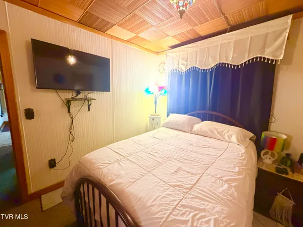 $275,000 | 130 Chatham Drive, Clintwood, VA 24228