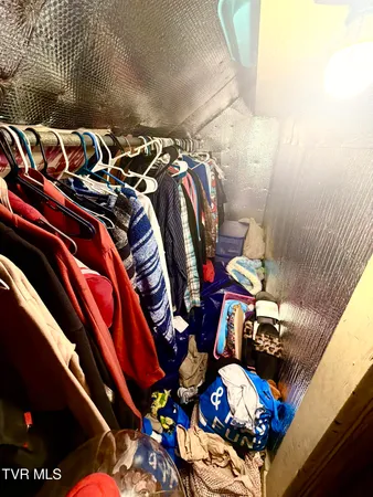 $275,000 | 130 Chatham Drive, Clintwood, VA 24228