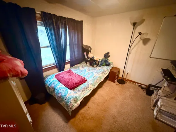 $275,000 | 130 Chatham Drive, Clintwood, VA 24228