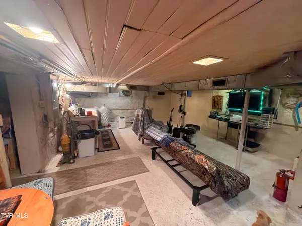 $275,000 | 130 Chatham Drive, Clintwood, VA 24228