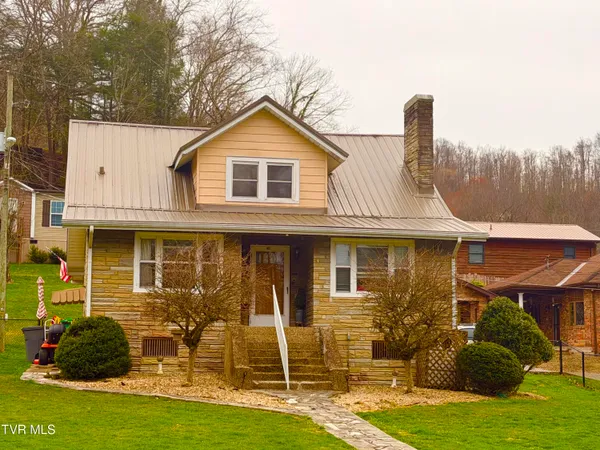 $275,000 | 130 Chatham Drive, Clintwood, VA 24228