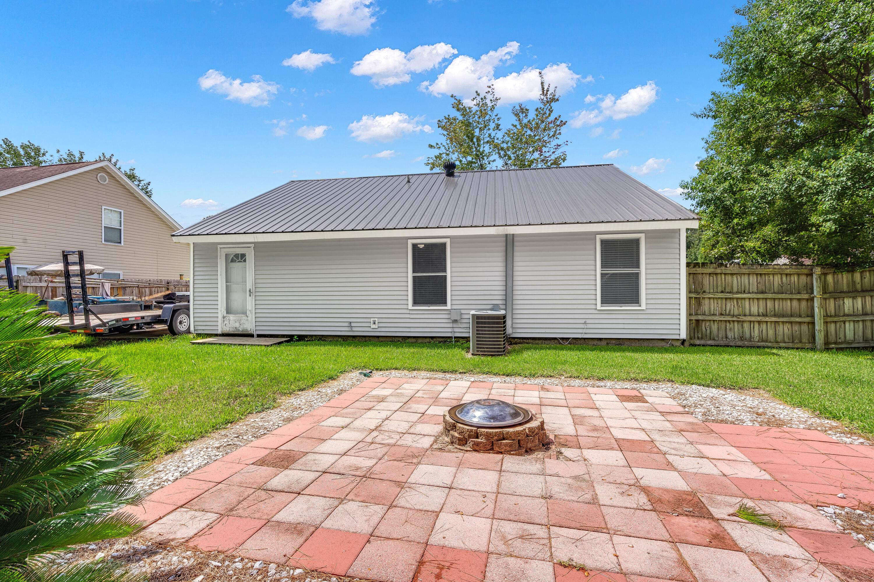 102 Coventry Road Summerville, SC 29486 - Photo 24 of 27 24
