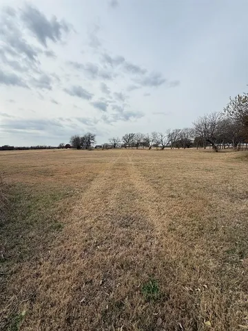 $275,000 | 1937 Derrs Chapel Road, Italy, TX 76651