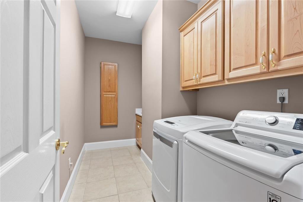 4315 Marble Arch Way Flowery Branch, GA 30542 - Photo 32 of 84