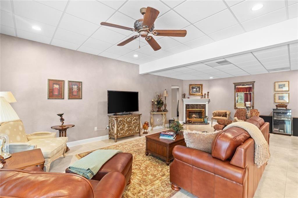 4315 Marble Arch Way Flowery Branch, GA 30542 - Photo 47 of 84