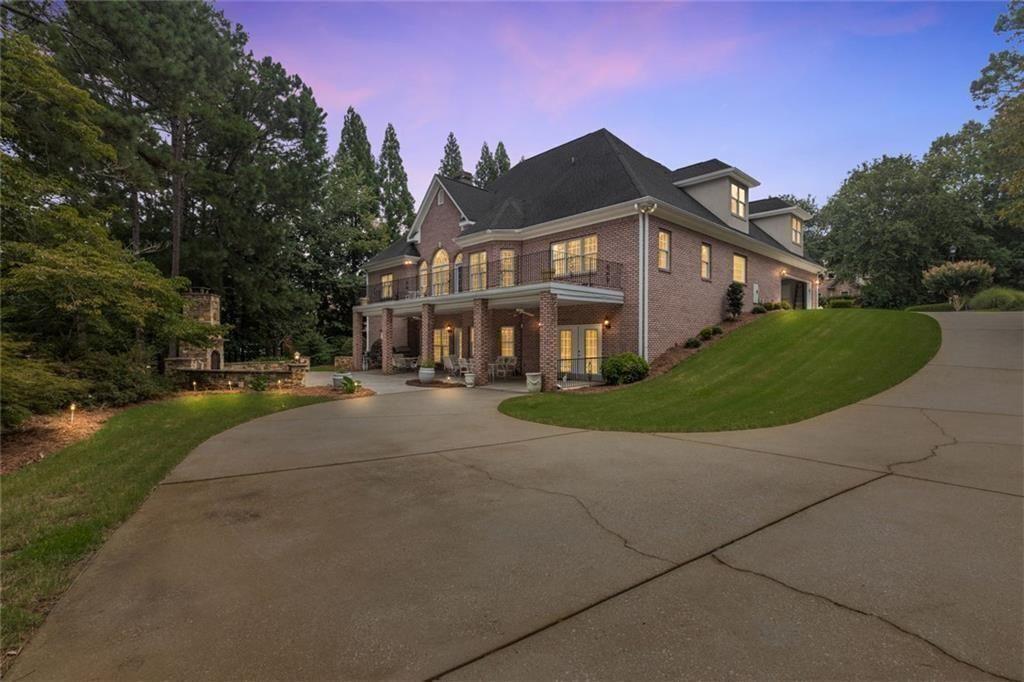 4315 Marble Arch Way Flowery Branch, GA 30542 - Photo 5 of 84