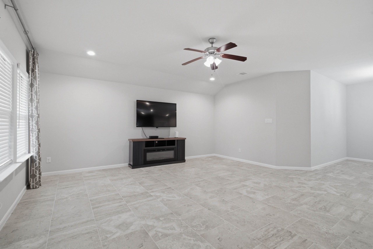 10110 Whitney Reach Drive Rosharon, TX 77583 - Photo 9 of 50 Gallery Image 9