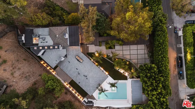 $25,000 | 3627 Woodhill Canyon Road, Studio City, CA 91604