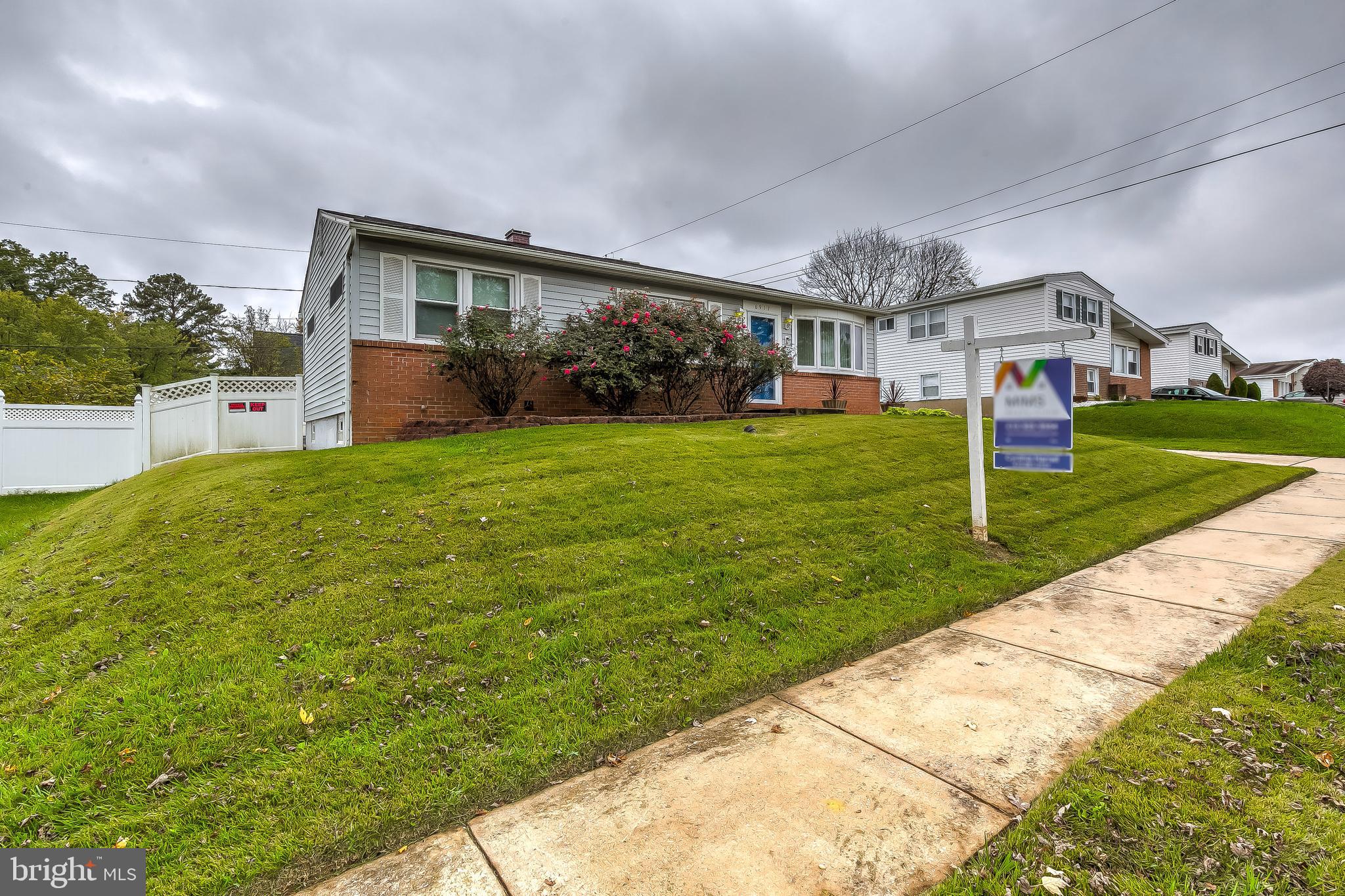 6917 Digby Road Baltimore, MD 21207 - Photo 3 of 40