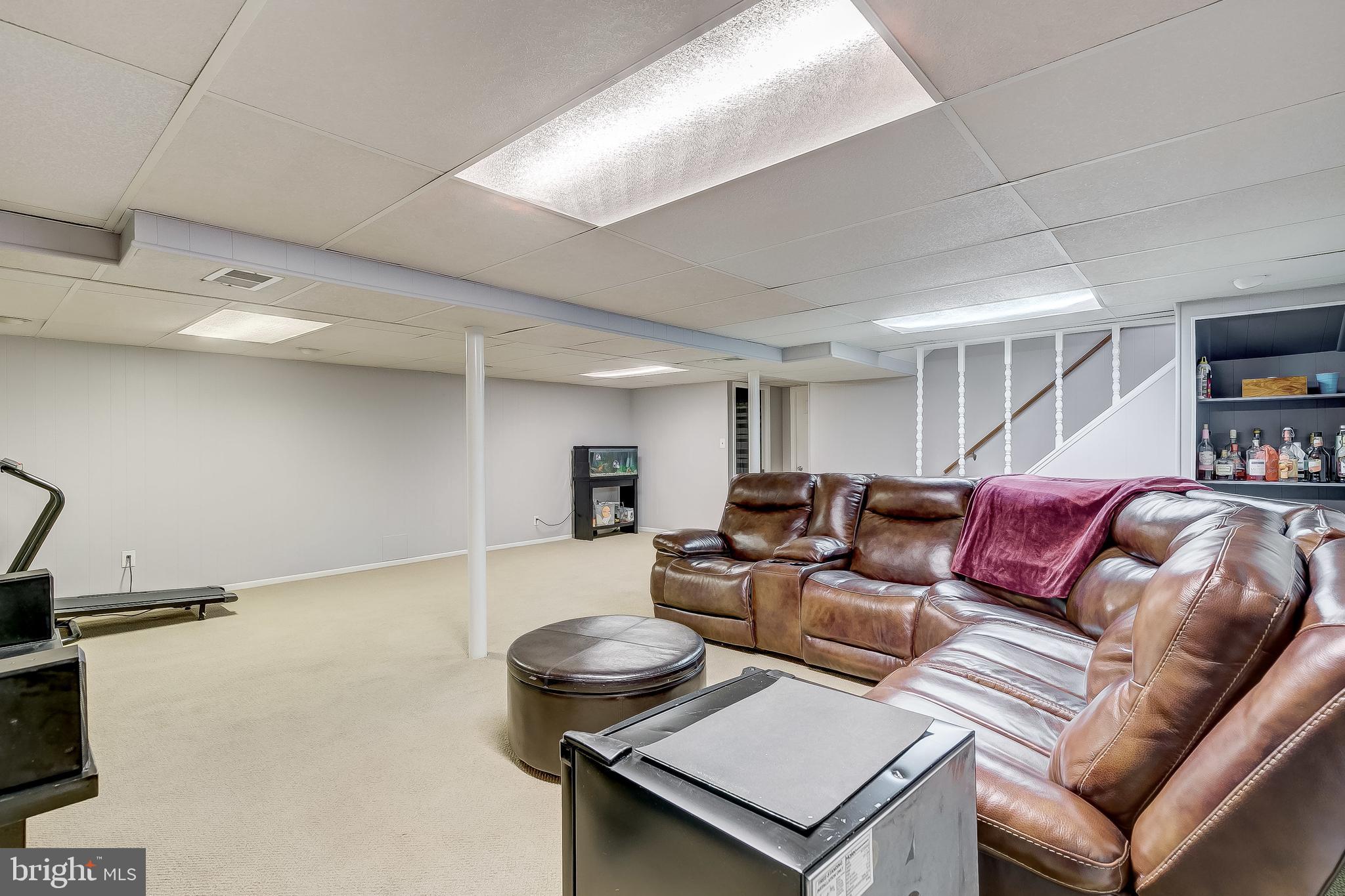 6917 Digby Road Baltimore, MD 21207 - Photo 33 of 40