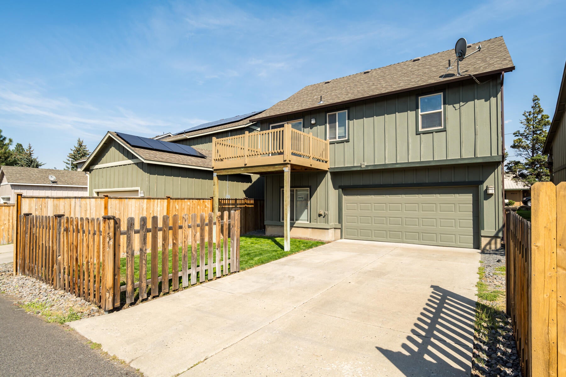 63221 Boyd Acres Road Bend, OR 97701 - Photo 30 of 33 JH5_1205