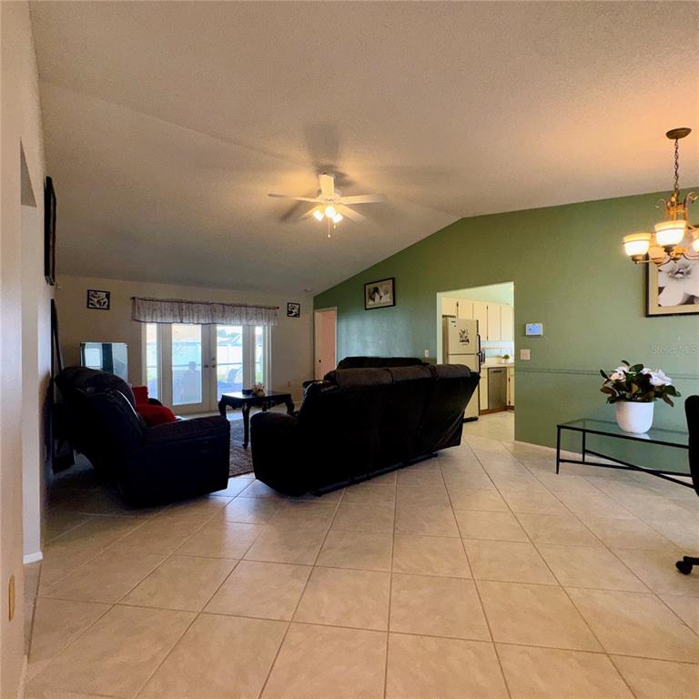 726 Stillview Circle Brandon, FL 33510 - Photo 8 of 44