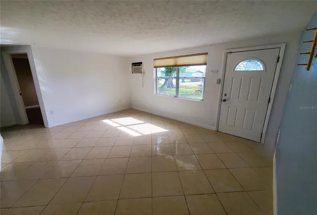 $169,900 | 8362 Osprey Road, Englewood, FL 34224