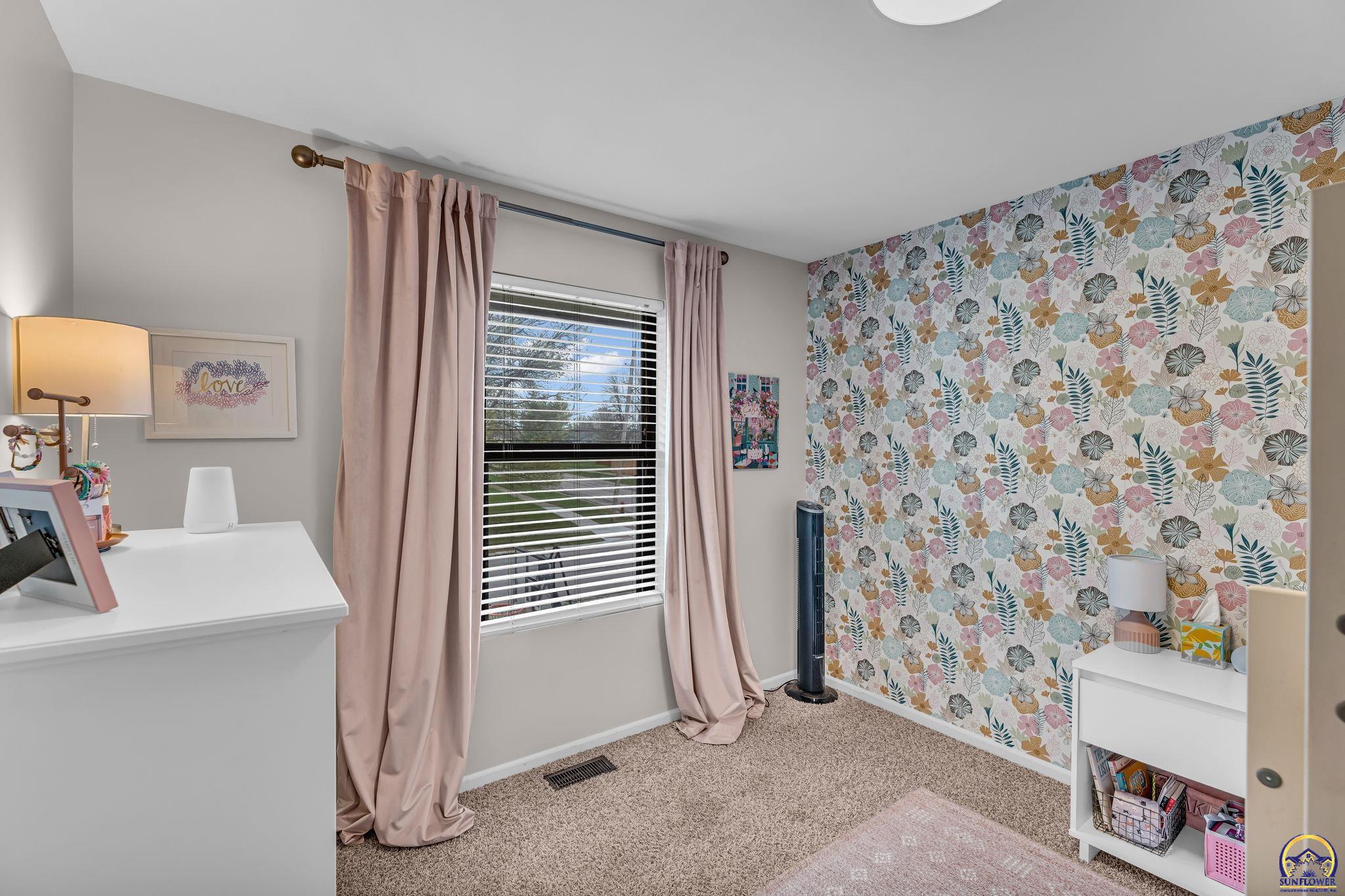 7401 Southwest 25th Street Topeka, KS 66614 - Photo 12 of 18