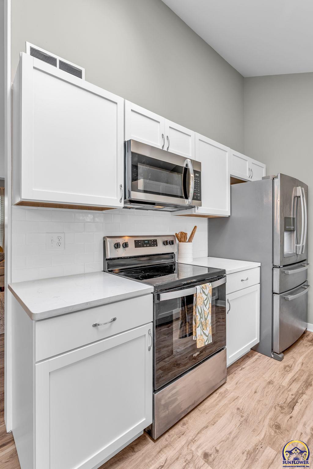 7401 Southwest 25th Street Topeka, KS 66614 - Photo 7 of 18