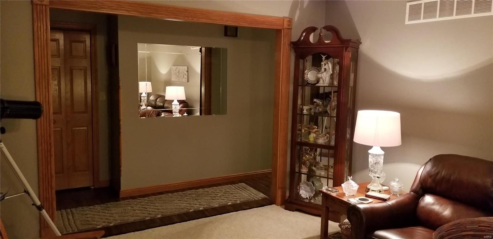 19628 Jones Road Jerseyville, IL 62052 - Photo 2 of 41 Gallery Image 2