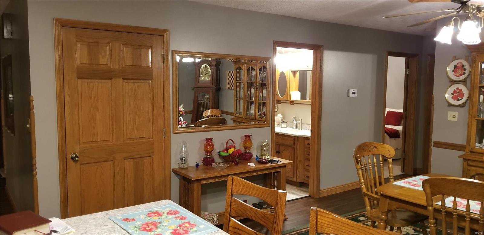 19628 Jones Road Jerseyville, IL 62052 - Photo 14 of 41 Gallery Image 14