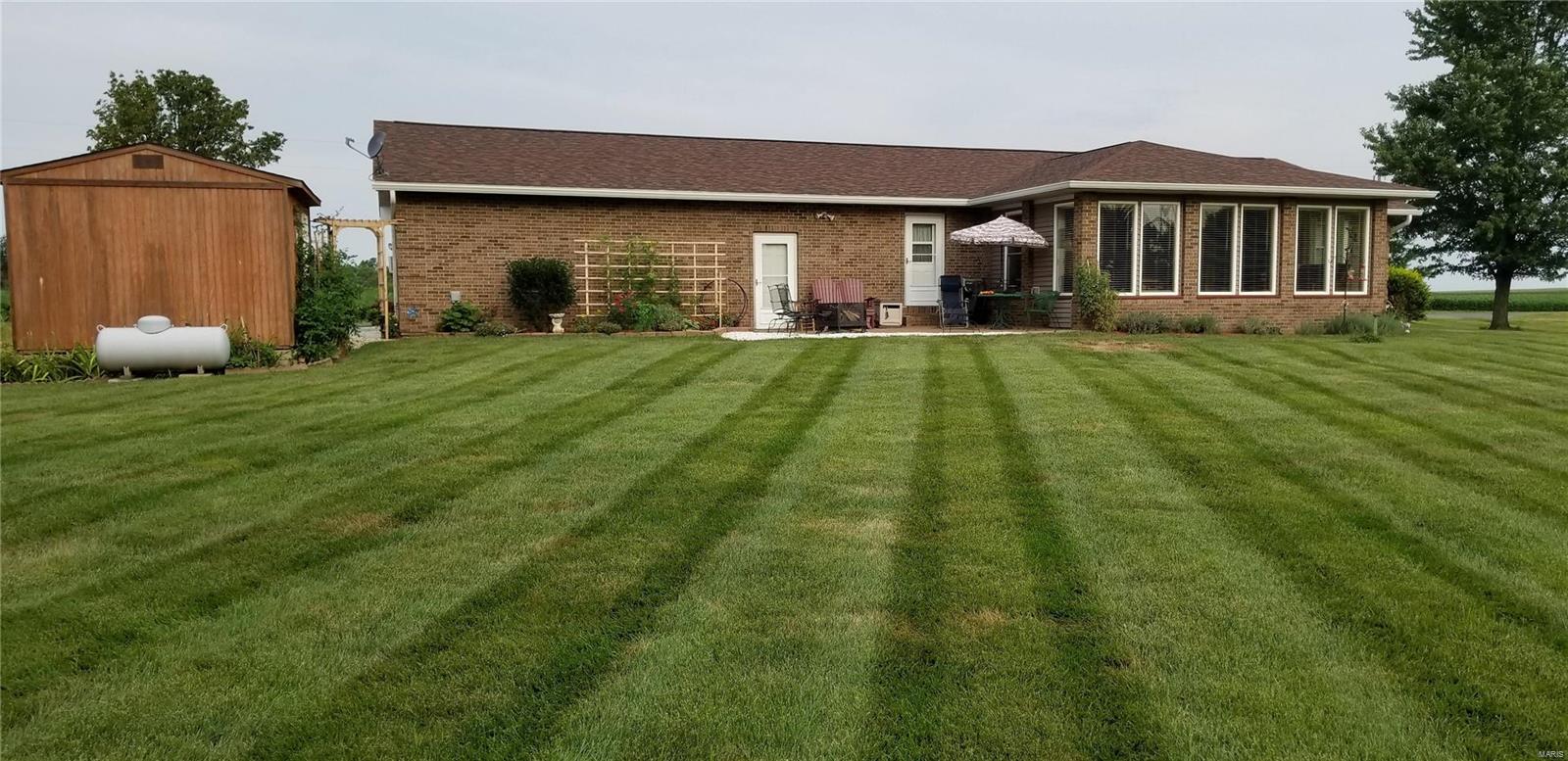 19628 Jones Road Jerseyville, IL 62052 - Photo 29 of 41 Gallery Image 29