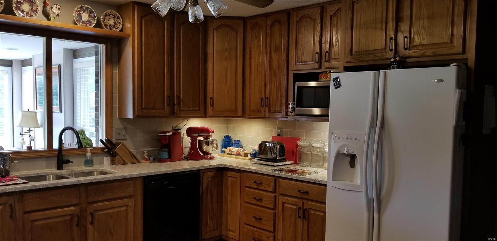 19628 Jones Road Jerseyville, IL 62052 - Photo 9 of 41 Gallery Image 9