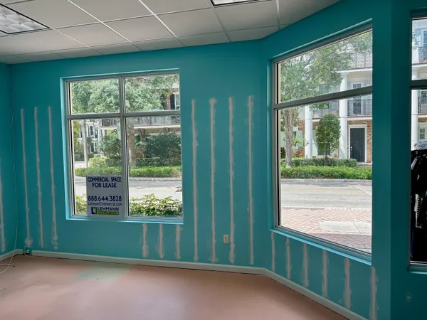 $5,999 | 325 Northeast 2nd Avenue, Unit 102, Delray Beach, FL 33444