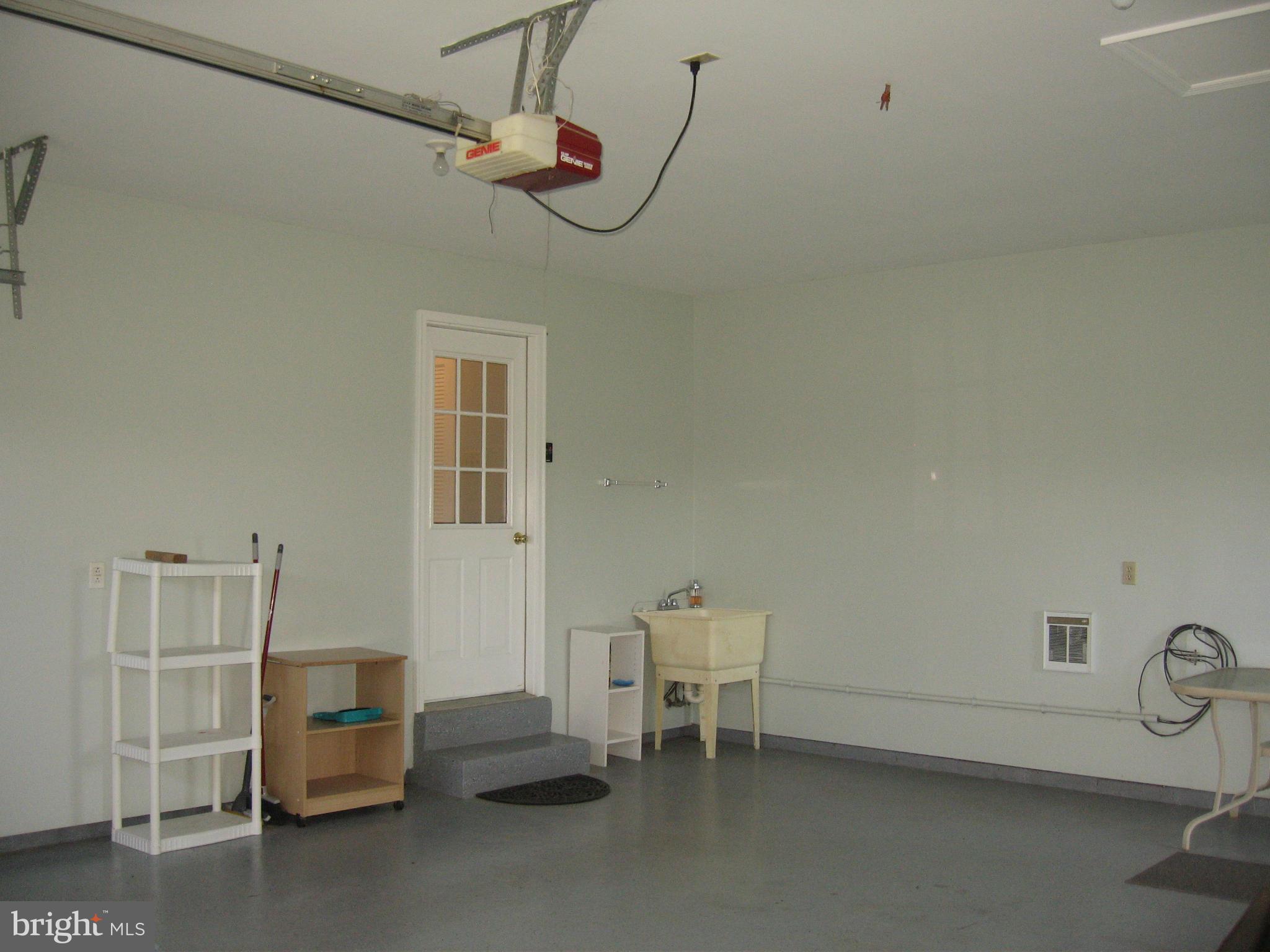 2109 South Childs Road Kearneysville, WV 25430 - Photo 12 of 30 Interior (General)