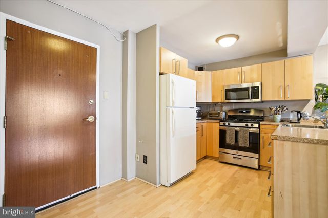 $318,500 | 730 24th Street Northwest, Unit 815, Washington, DC 20037