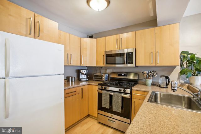 $318,500 | 730 24th Street Northwest, Unit 815, Washington, DC 20037