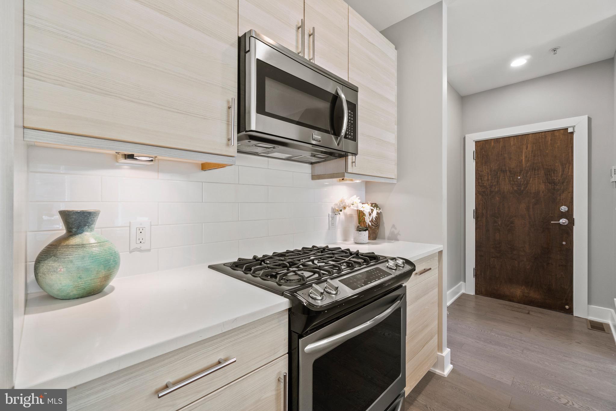 703 Newton Place Northwest, Unit 1 Washington, DC 20010 - Photo 16 of 35