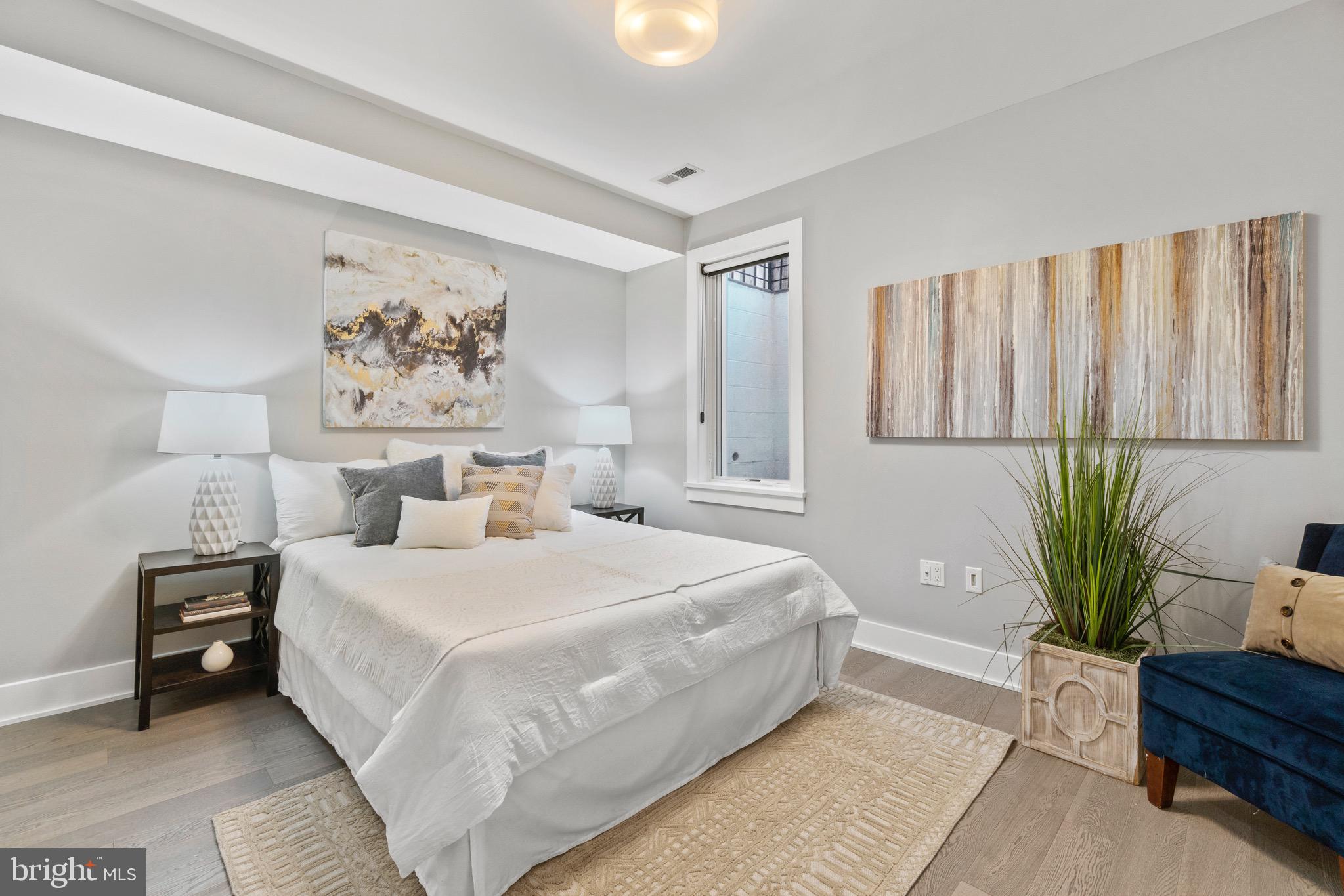 703 Newton Place Northwest, Unit 1 Washington, DC 20010 - Photo 20 of 35