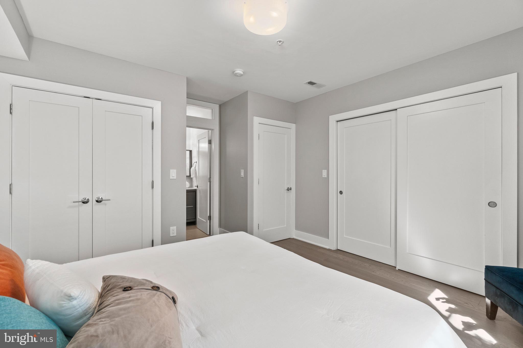 703 Newton Place Northwest, Unit 1 Washington, DC 20010 - Photo 28 of 35