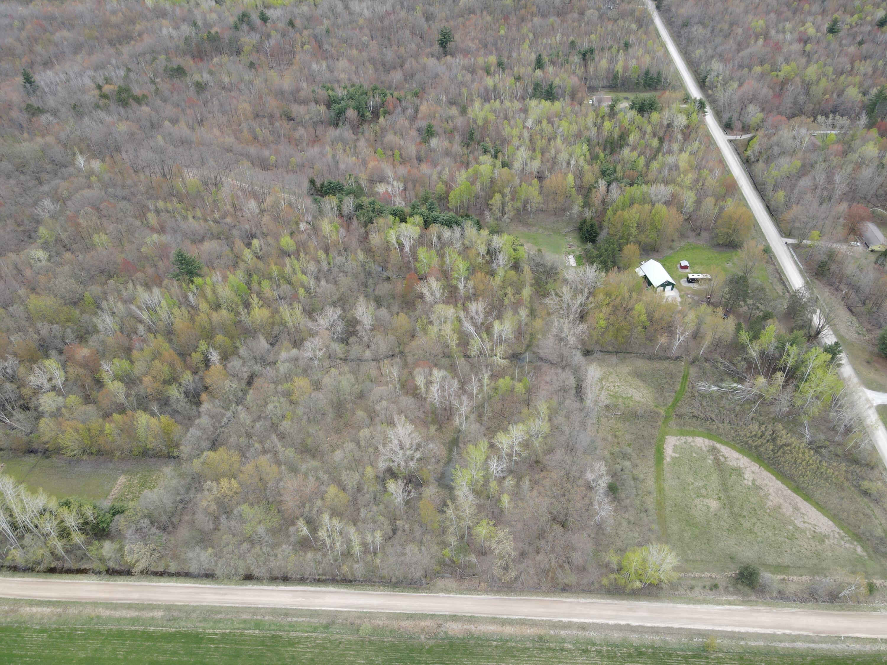 2954 North Carter Road Pinconning, MI 48650 - Photo 35 of 81 DJI_0346