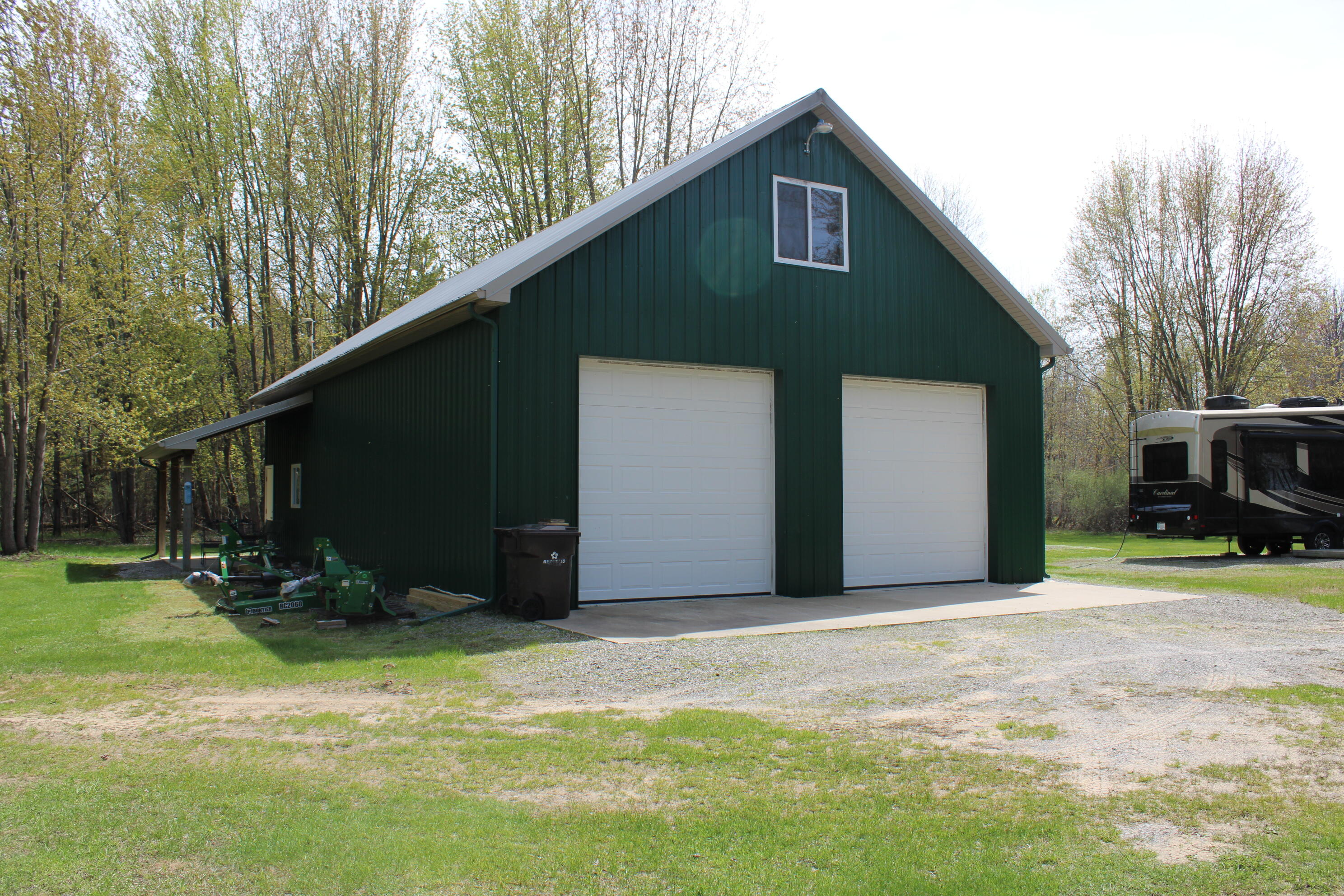 2954 North Carter Road Pinconning, MI 48650 - Photo 4 of 81 IMG_5803