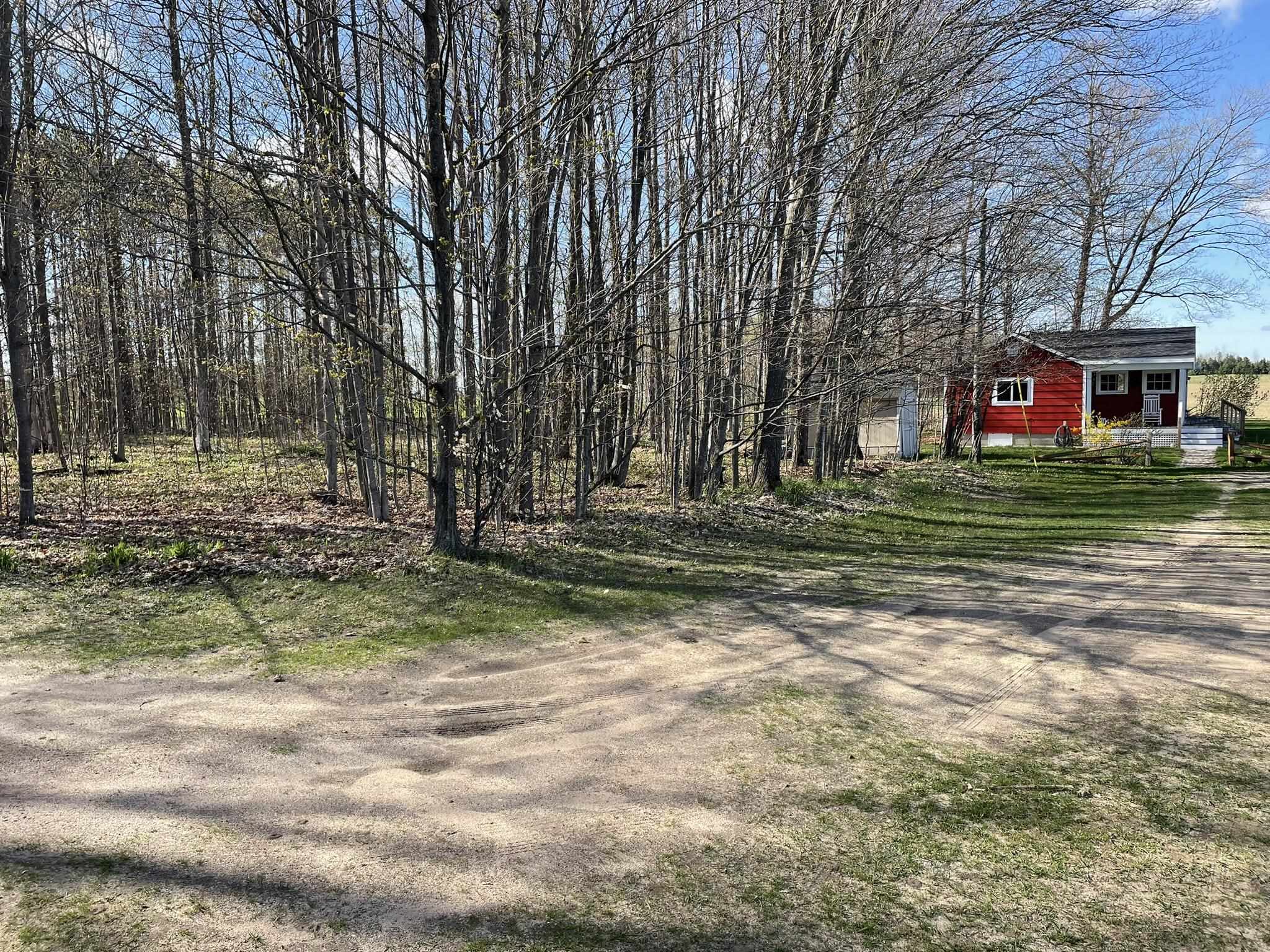 2515 Mitchell Road Southeast Kalkaska, MI 49646 - Photo 8 of 29 1921785-e151364d-70e6-4a66-9daf-917f4b05b3f0.JPG