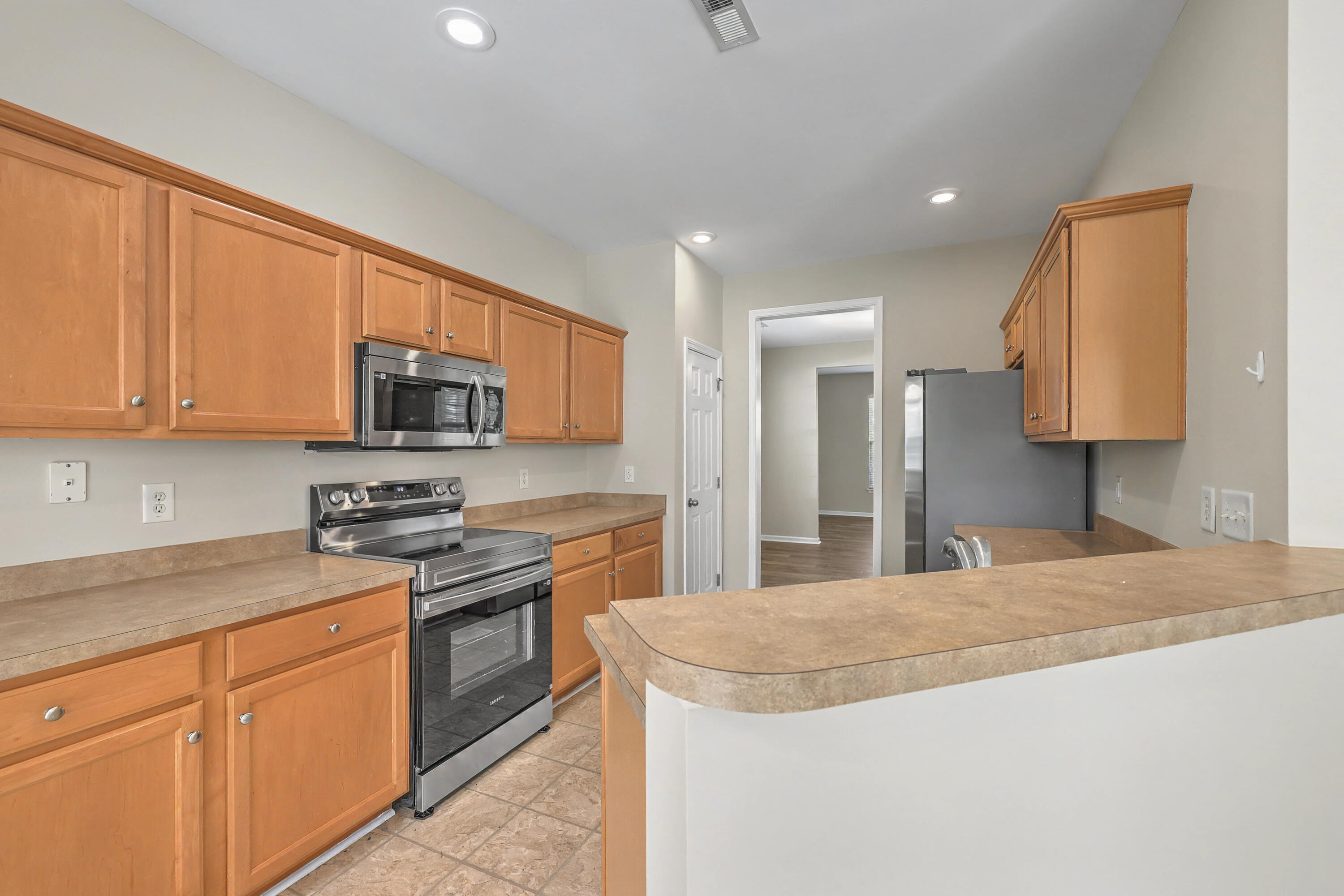 8959 North Red Maple Circle Summerville, SC 29485 - Photo 20 of 48 20_ZYN_2350_1_2_3_4_5_6