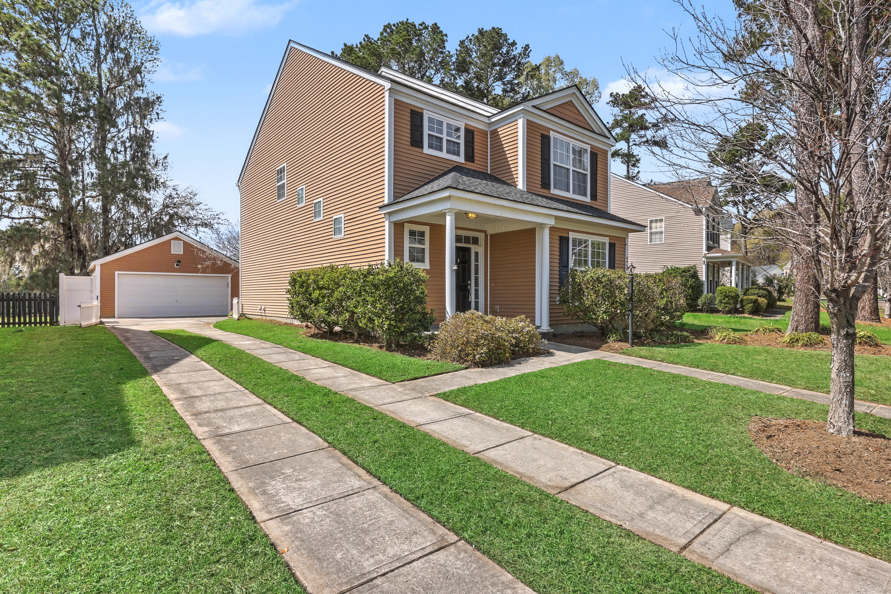 8959 North Red Maple Circle Summerville, SC 29485 - Photo 3 of 48 05_ZYN_2245_46_47_48_49_50_51