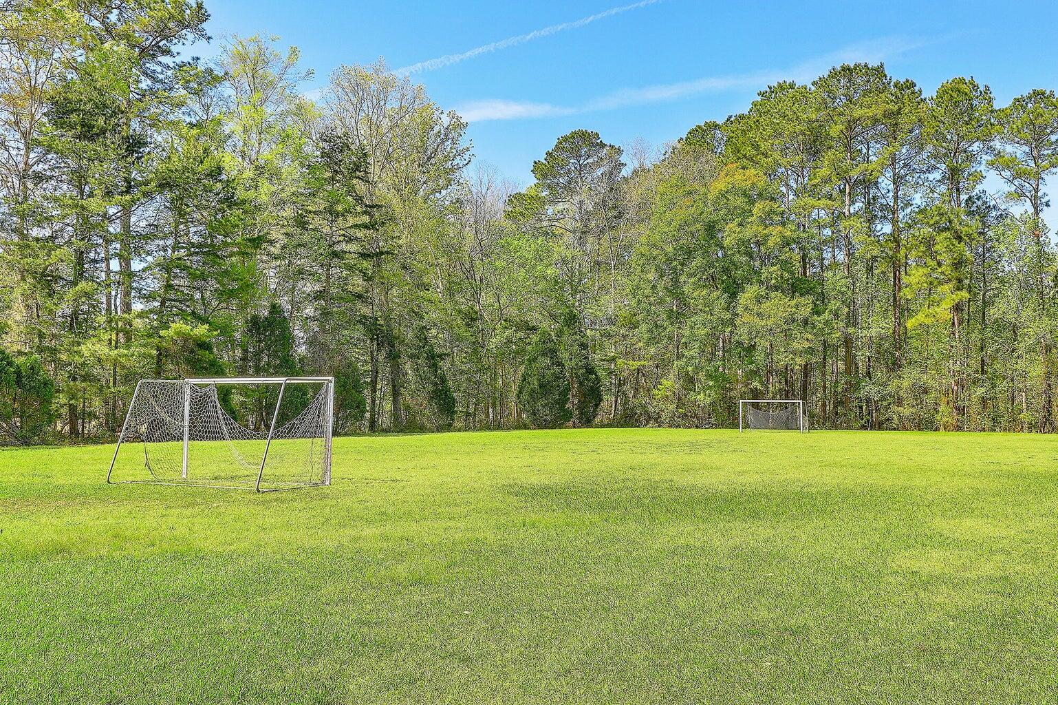 8959 North Red Maple Circle Summerville, SC 29485 - Photo 41 of 48 20260123152431333474000000-o